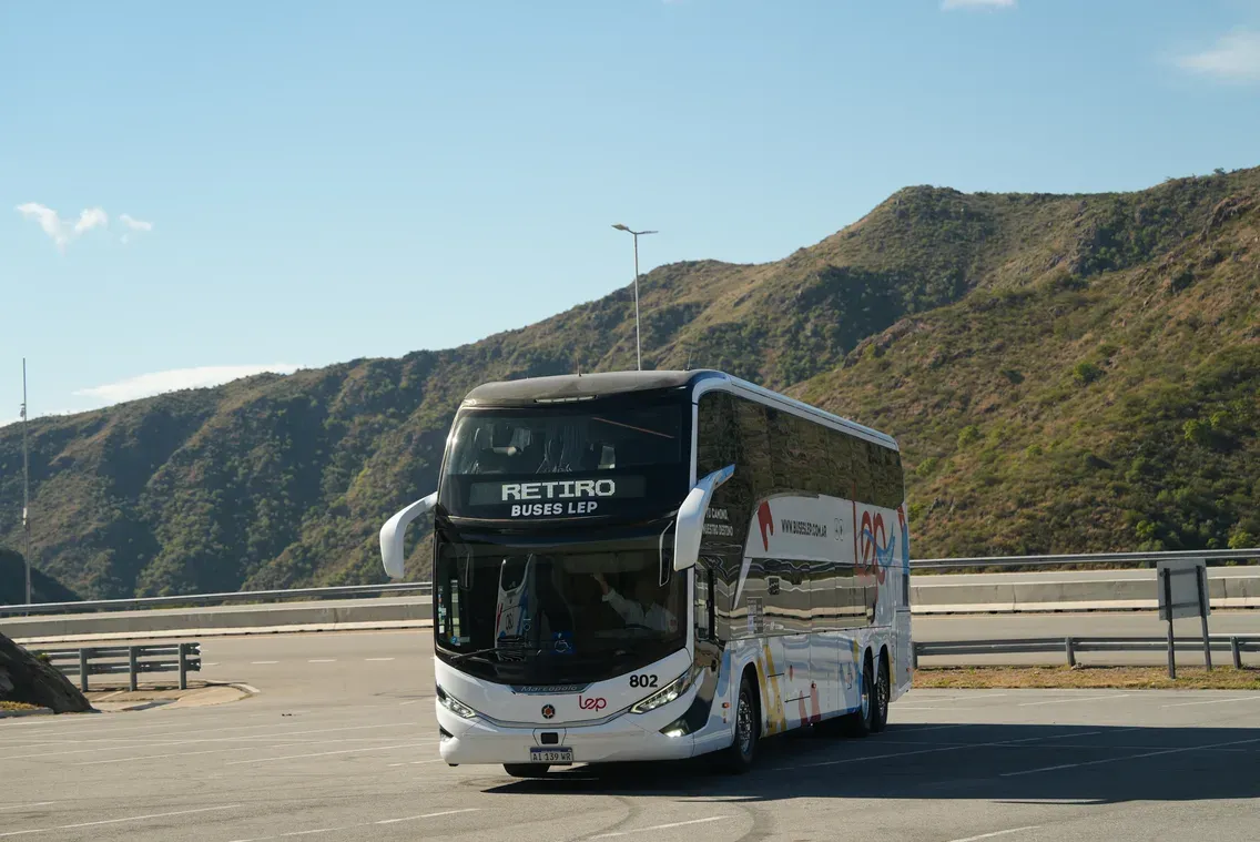 Doble Piso – Marcopolo G8 — foto 1 de 4